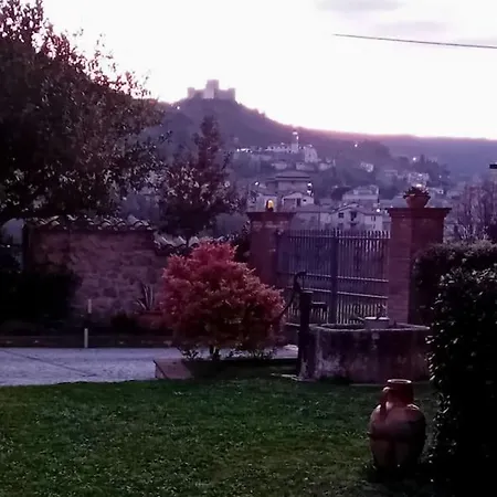 I Gelsi Di Colombata Locazione Turistica Breve In Campagna * 纳尔尼